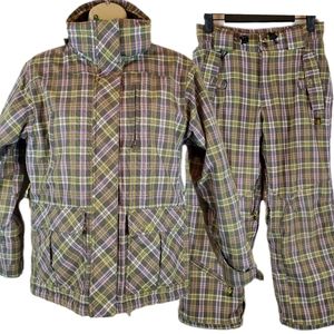 Liquid Boardwear Venture 2500 Green Plaid Snowboarding Ski Jacket & Pants Girls